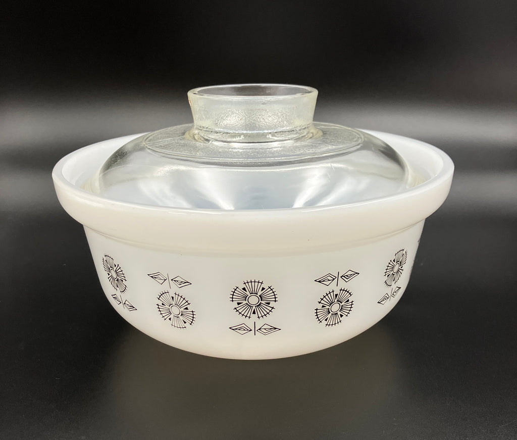 Vintage Pyrex Minstrel Half Tubby Deep Bowl With Lid Crown 1974