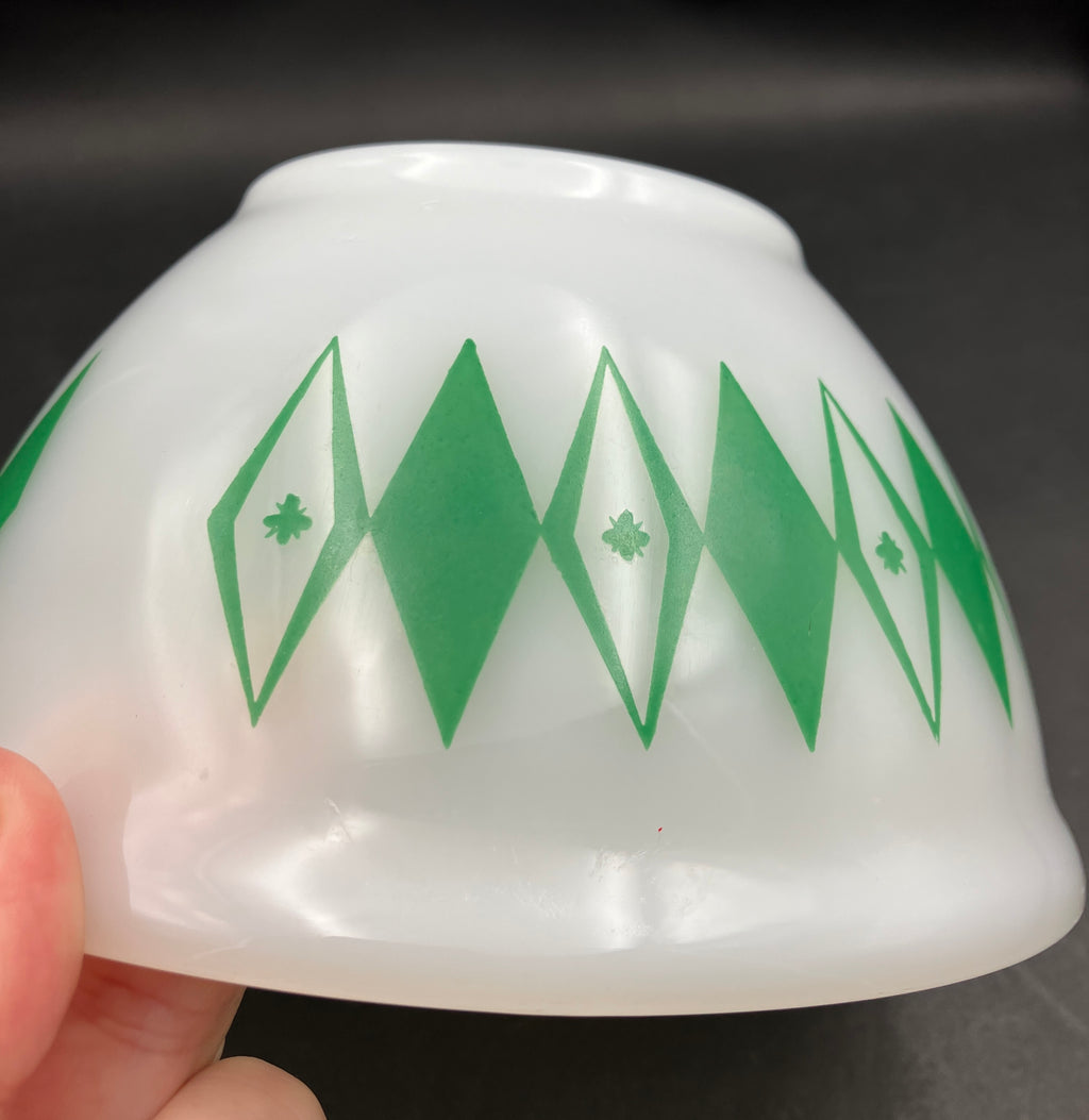Vintage Pyrex Dotted Diamonds Green 7” Nesting Bowl Only