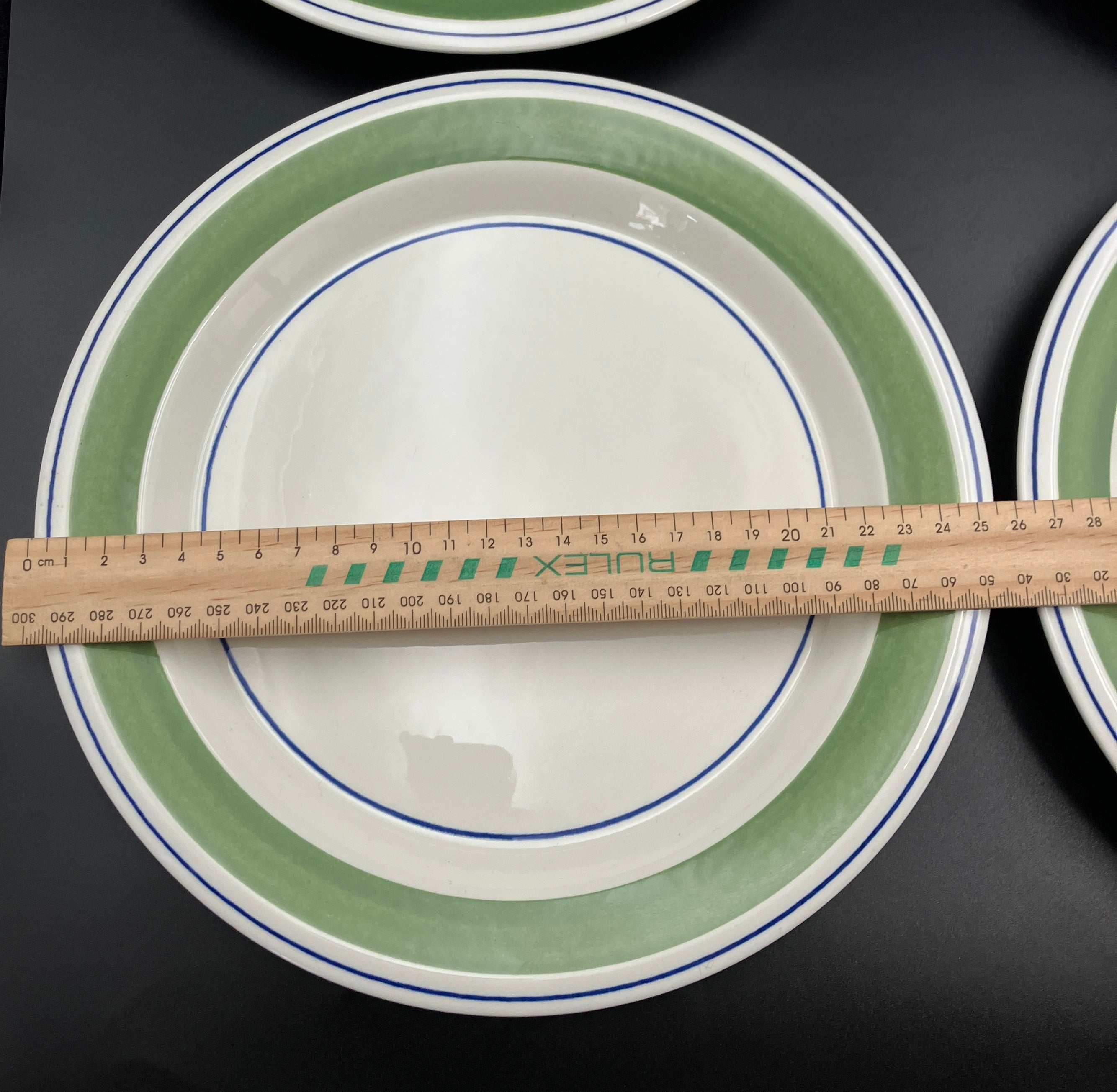 Arabia Krokus by Esteri Tomula - Large Dinner Set - Finland 1978-79 Rare