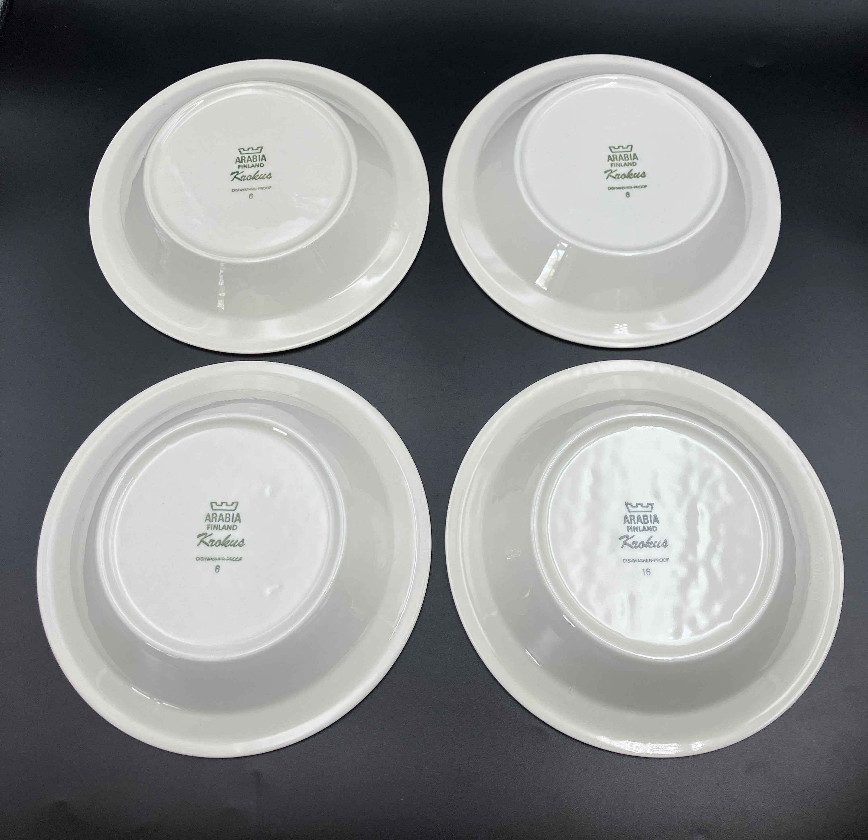 Arabia Krokus by Esteri Tomula - Large Dinner Set - Finland 1978-79 Rare
