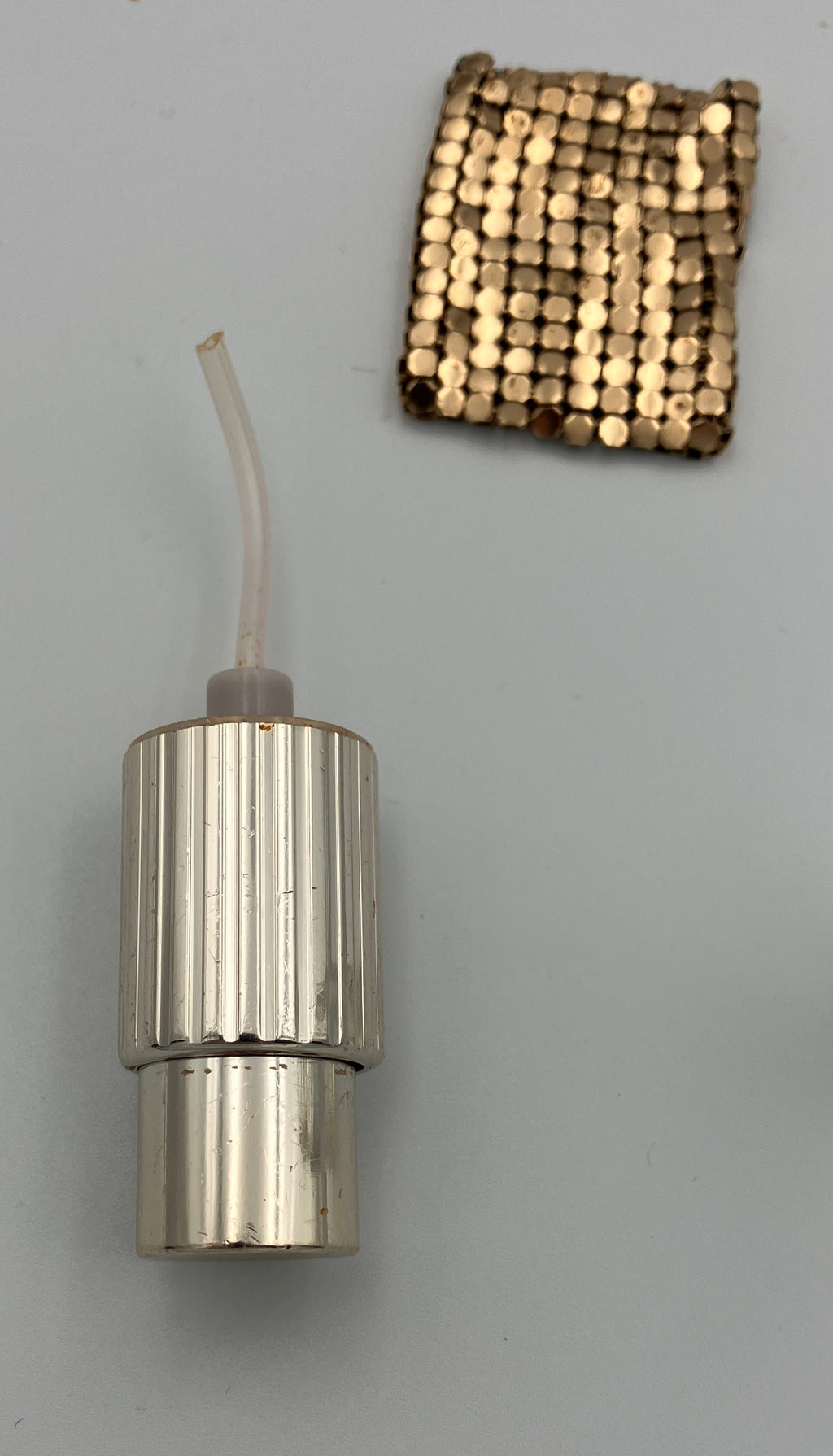 Vintage Glomesh Perfume Spray Atomiser Bottle Gold Mesh
