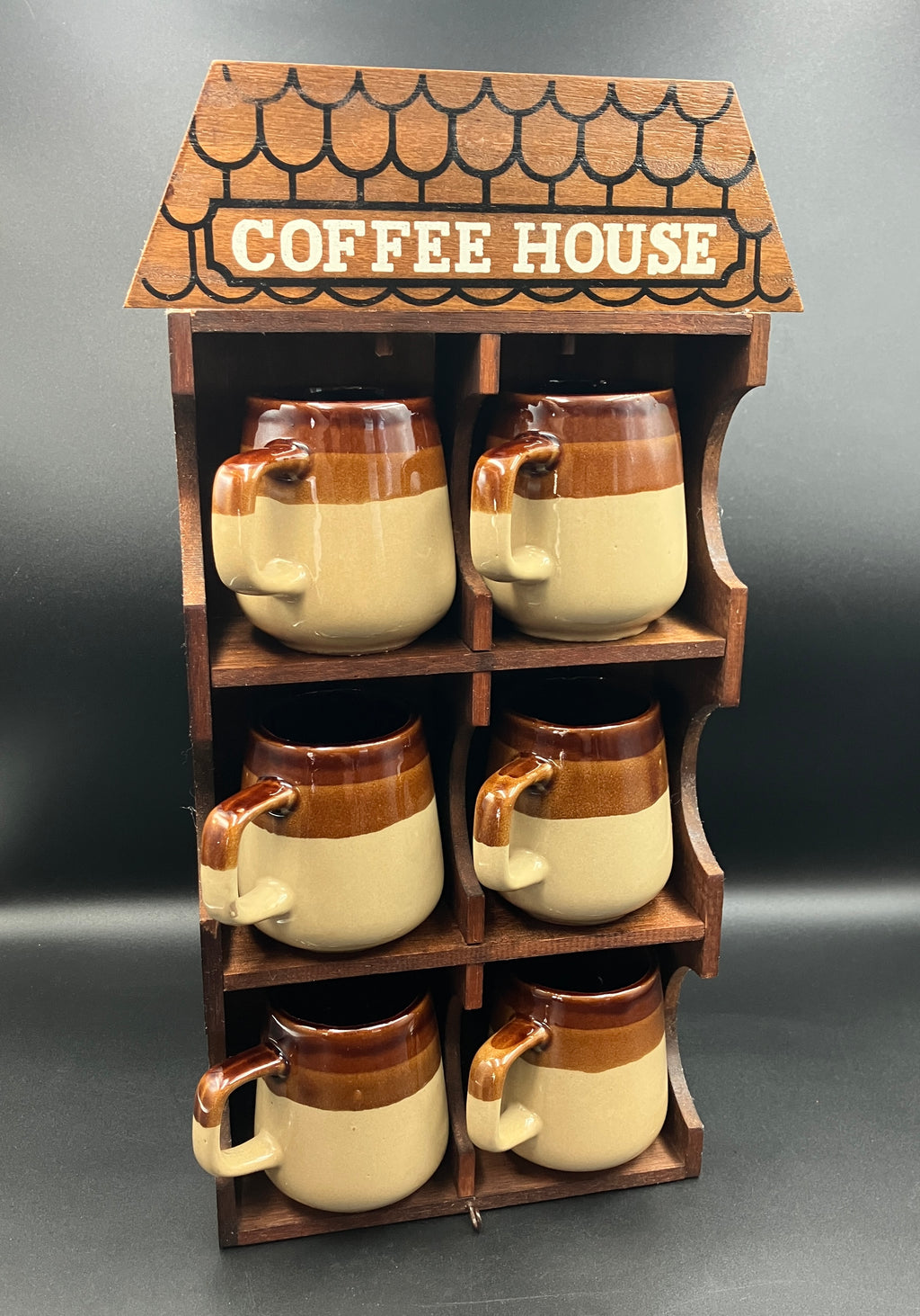 Vintage Mugs Wooden Coffee House with 6 Stoneware Mugs
