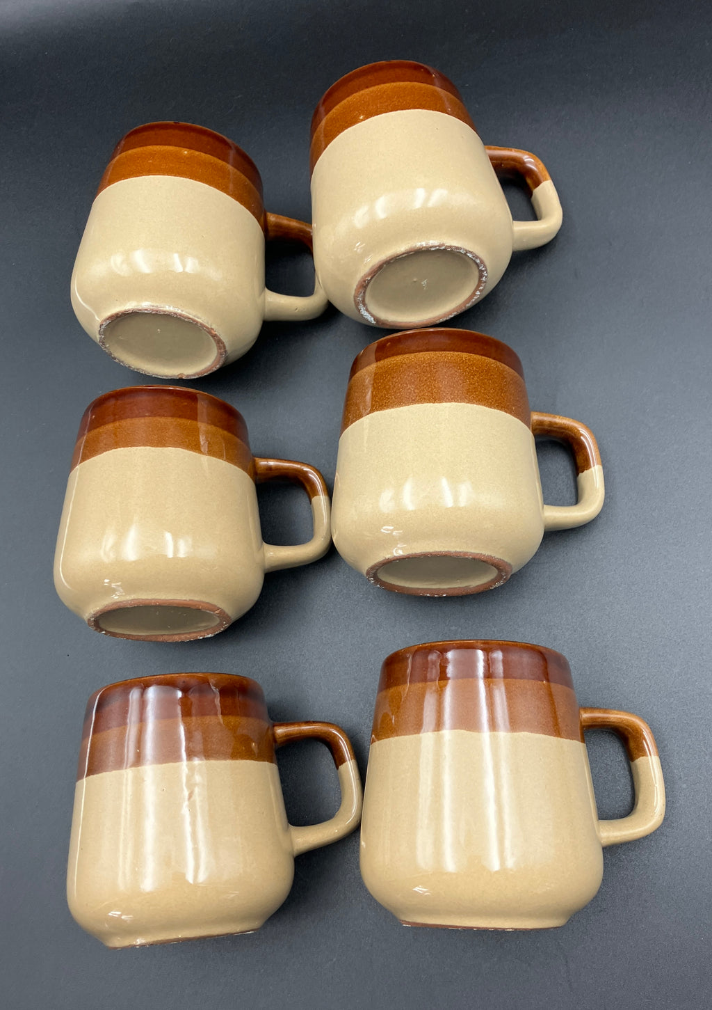 Vintage Mugs Wooden Coffee House with 6 Stoneware Mugs
