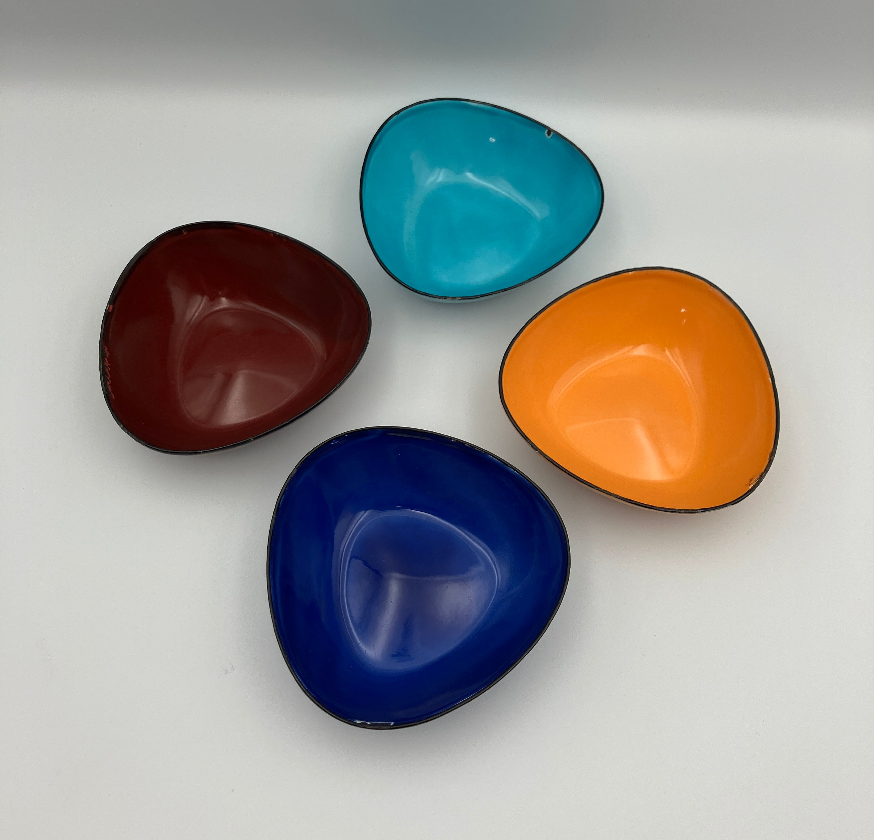 Mid Century Enamel Arne Erker Kockums Sweden Bowls Set Of 4 - 9.5cm Wide