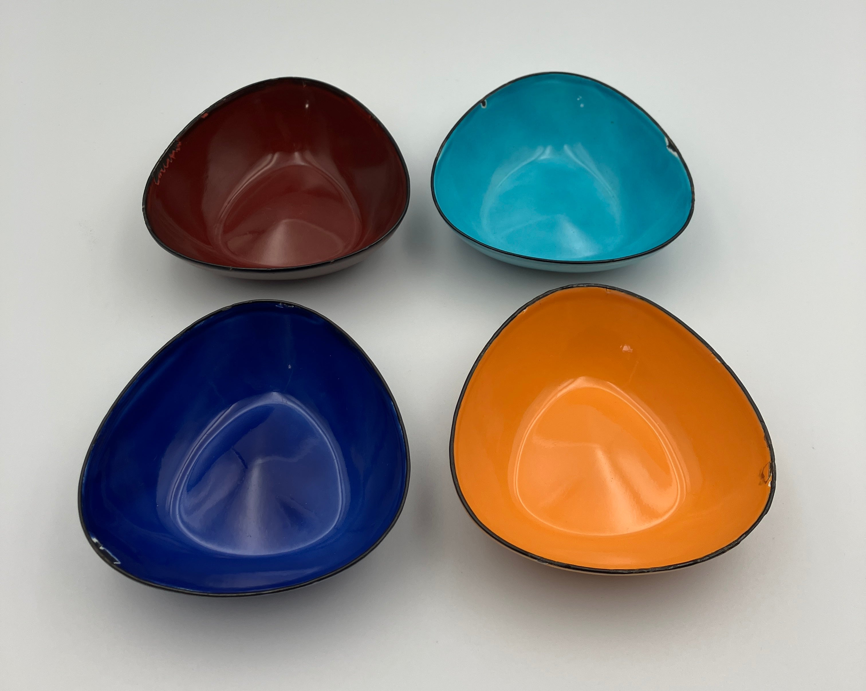 Mid Century Enamel Arne Erker Kockums Sweden Bowls Set Of 4 - 9.5cm Wide