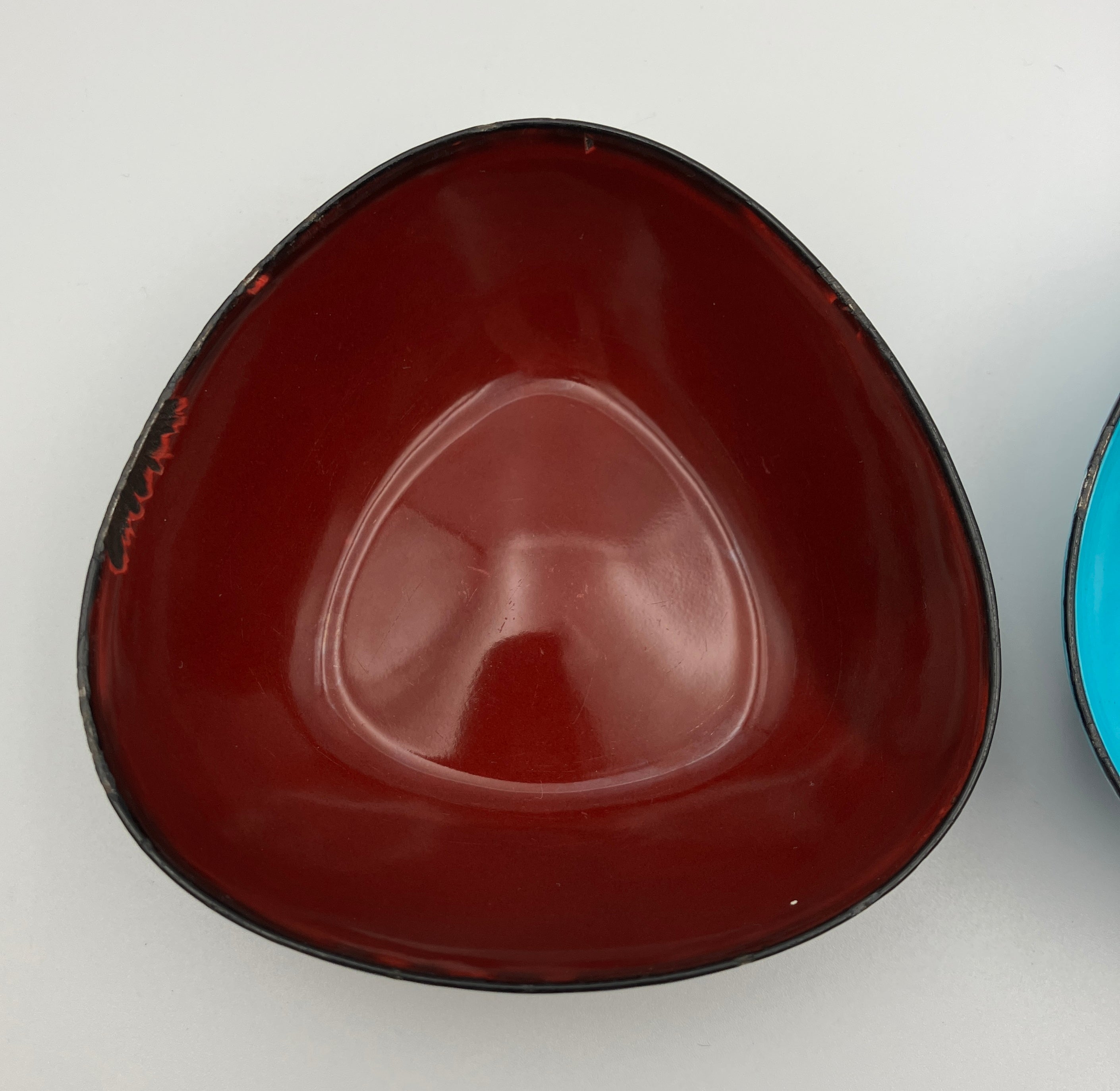 Mid Century Enamel Arne Erker Kockums Sweden Bowls Set Of 4 - 9.5cm Wide