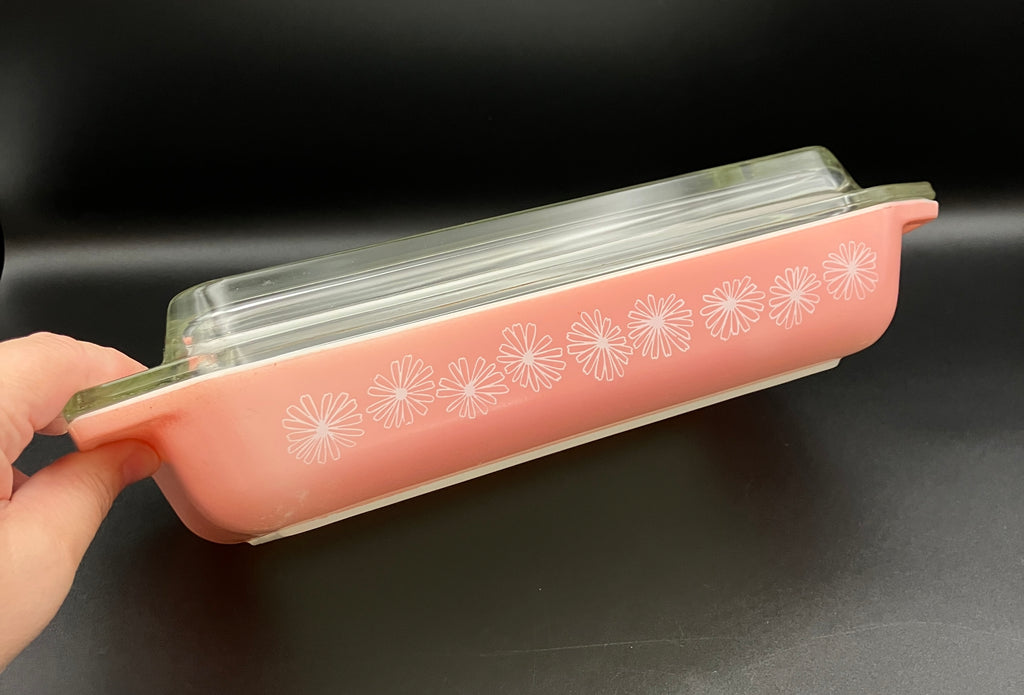 Vintage Pyrex Pink Daisy, Rectangle, Space saver design casserole dish, w/ lid
