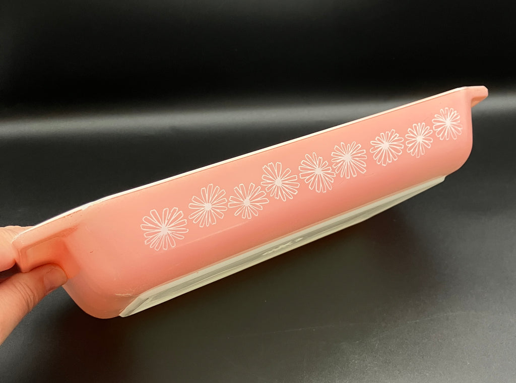 Vintage Pyrex Pink Daisy, Rectangle, Space saver design casserole dish, w/ lid