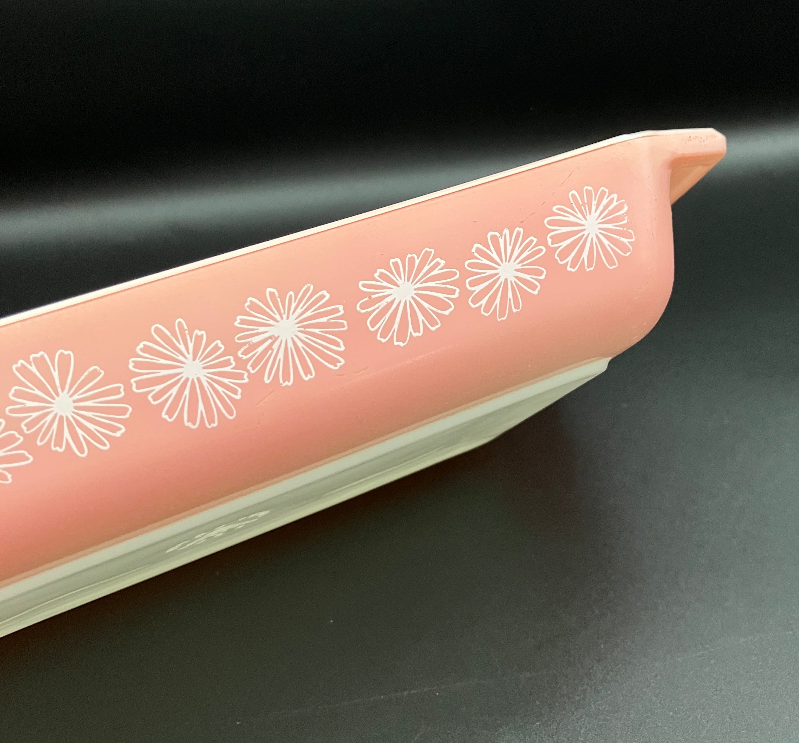 Vintage Pyrex Pink Daisy, Rectangle, Space saver design casserole dish, w/ lid