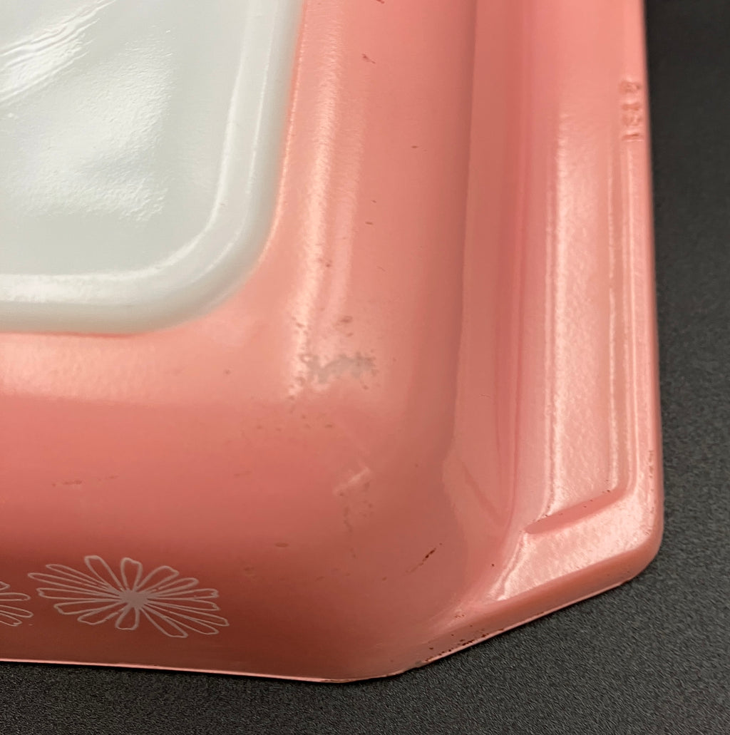 Vintage Pyrex Pink Daisy, Rectangle, Space saver design casserole dish, w/ lid