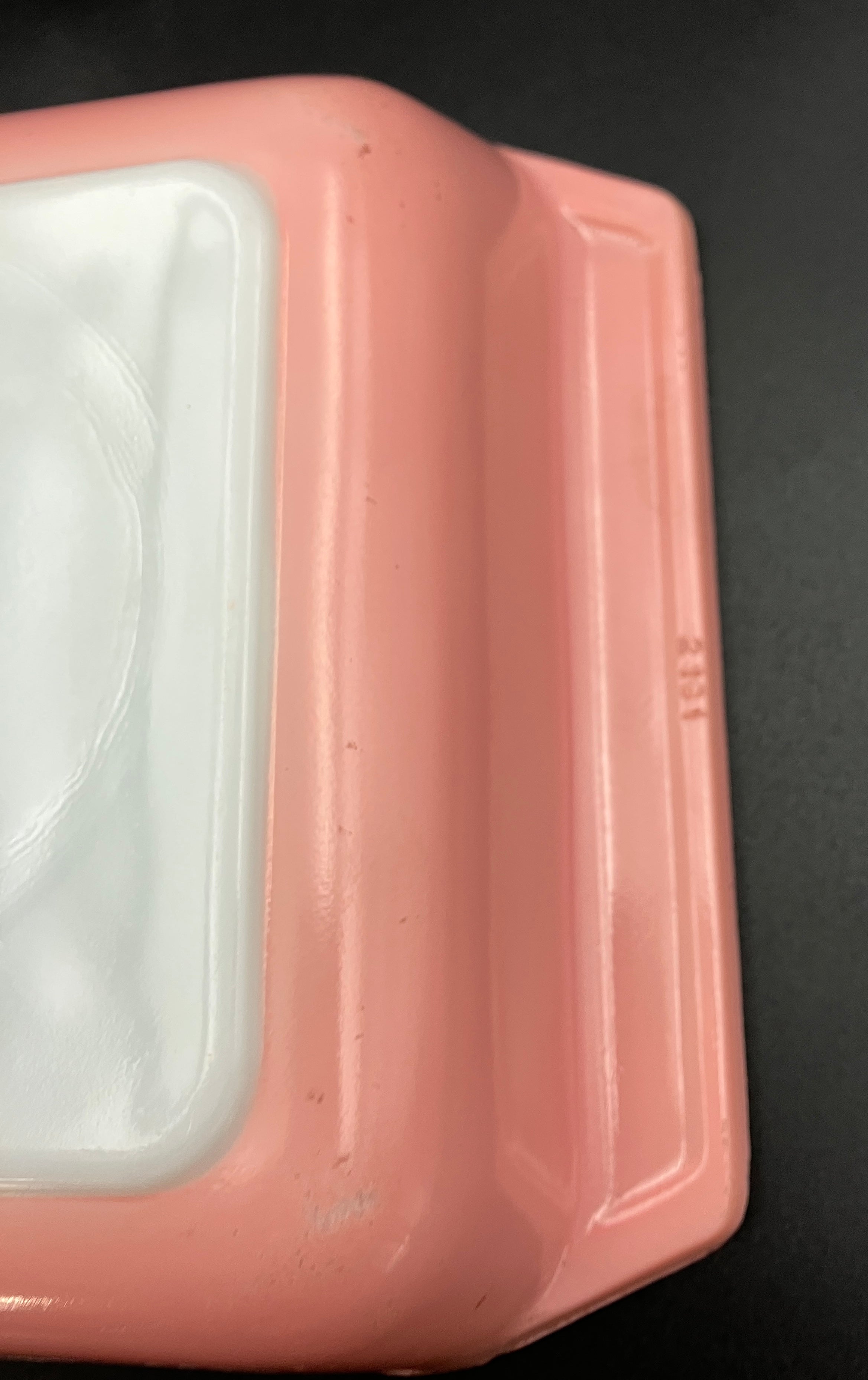 Vintage Pyrex Pink Daisy, Rectangle, Space saver design casserole dish, w/ lid