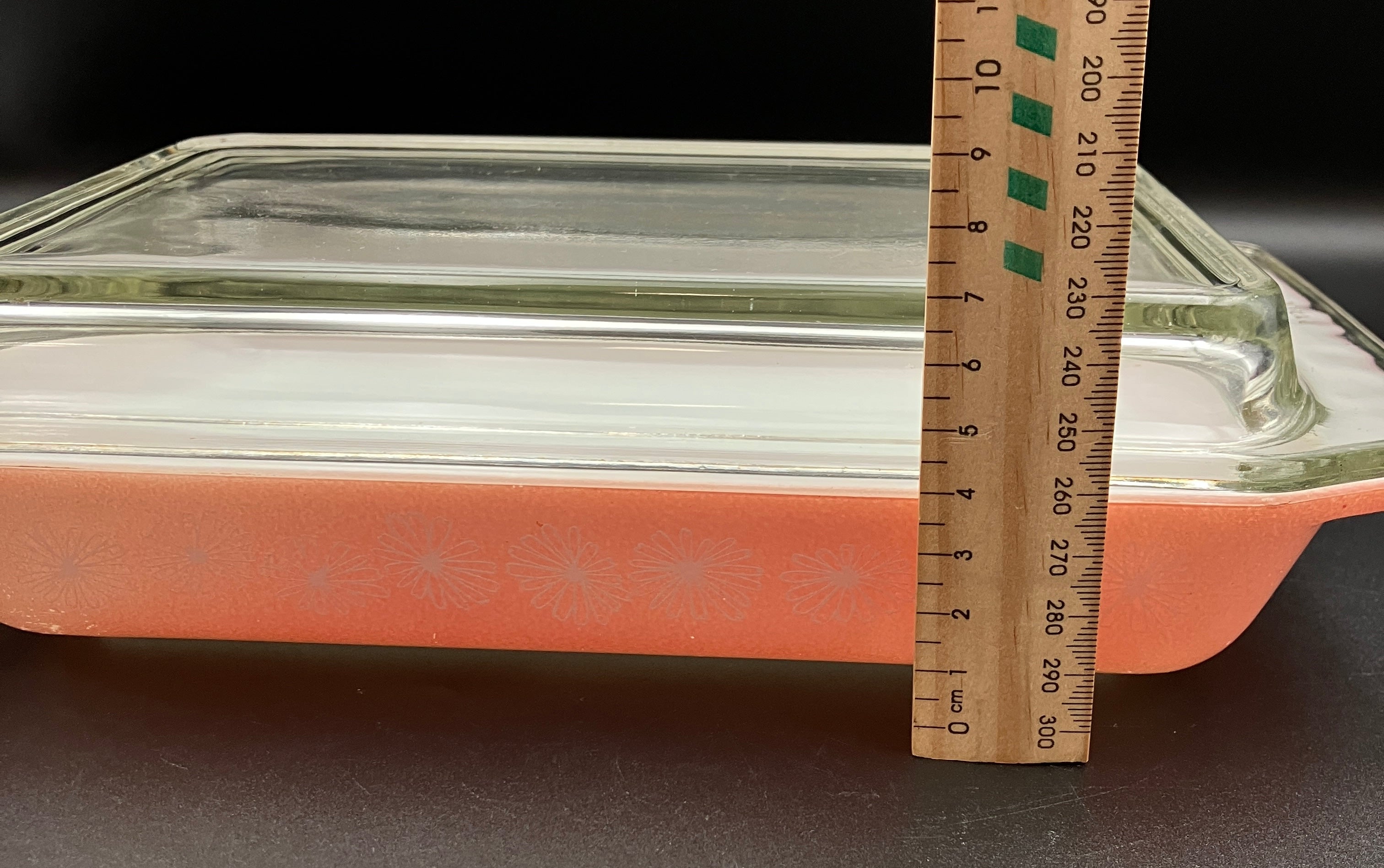 Vintage Pyrex Pink Daisy, Rectangle, Space saver design casserole dish, w/ lid