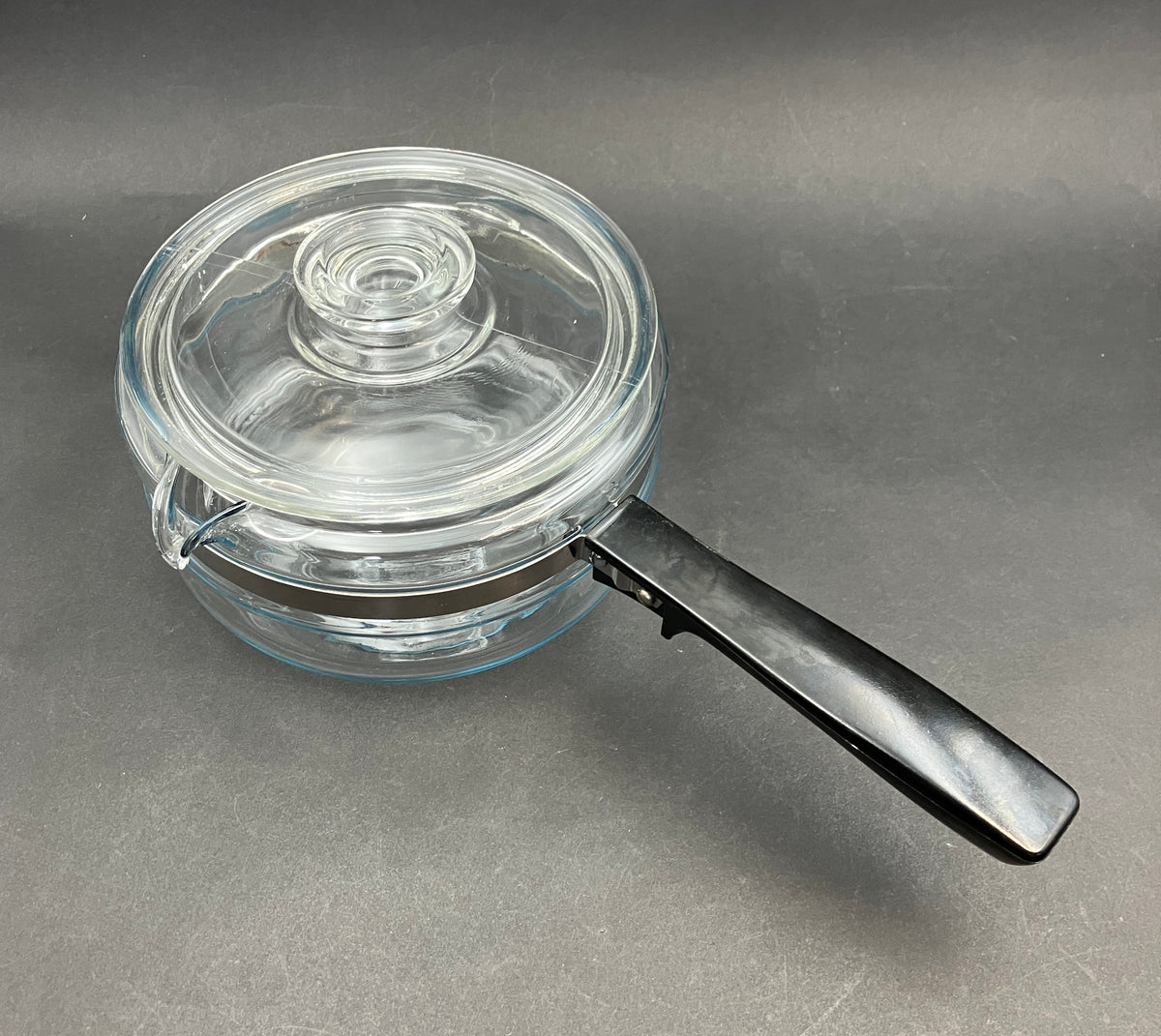 Vintage Pyrex Saucepan 1.5 Qt 6213-B Clear Glass Stovetop Pot with Lid USA