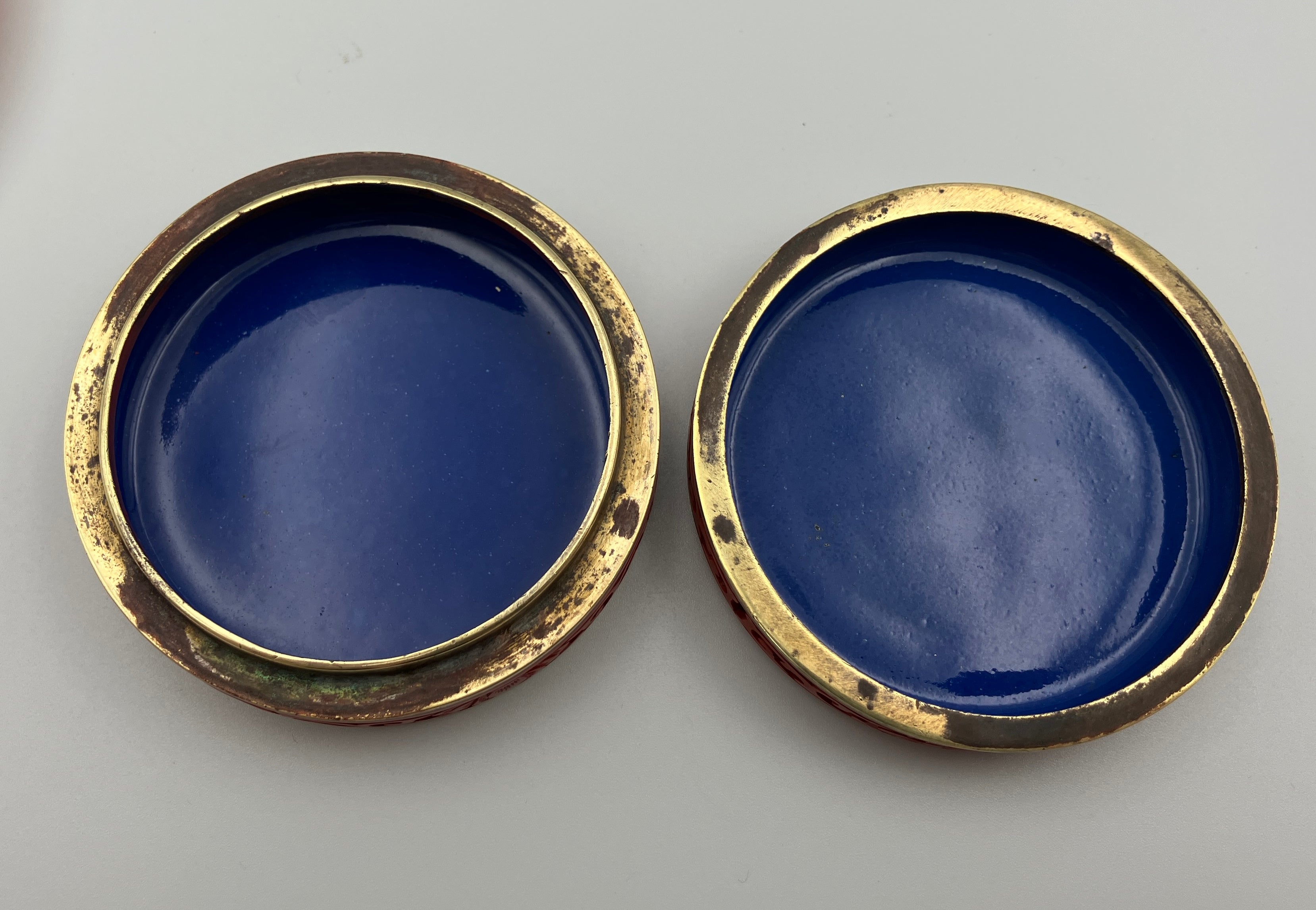 Antique Chinese Cinnabar Round Box Carved Flowers Blue Enamel & Brass 7cm Dia