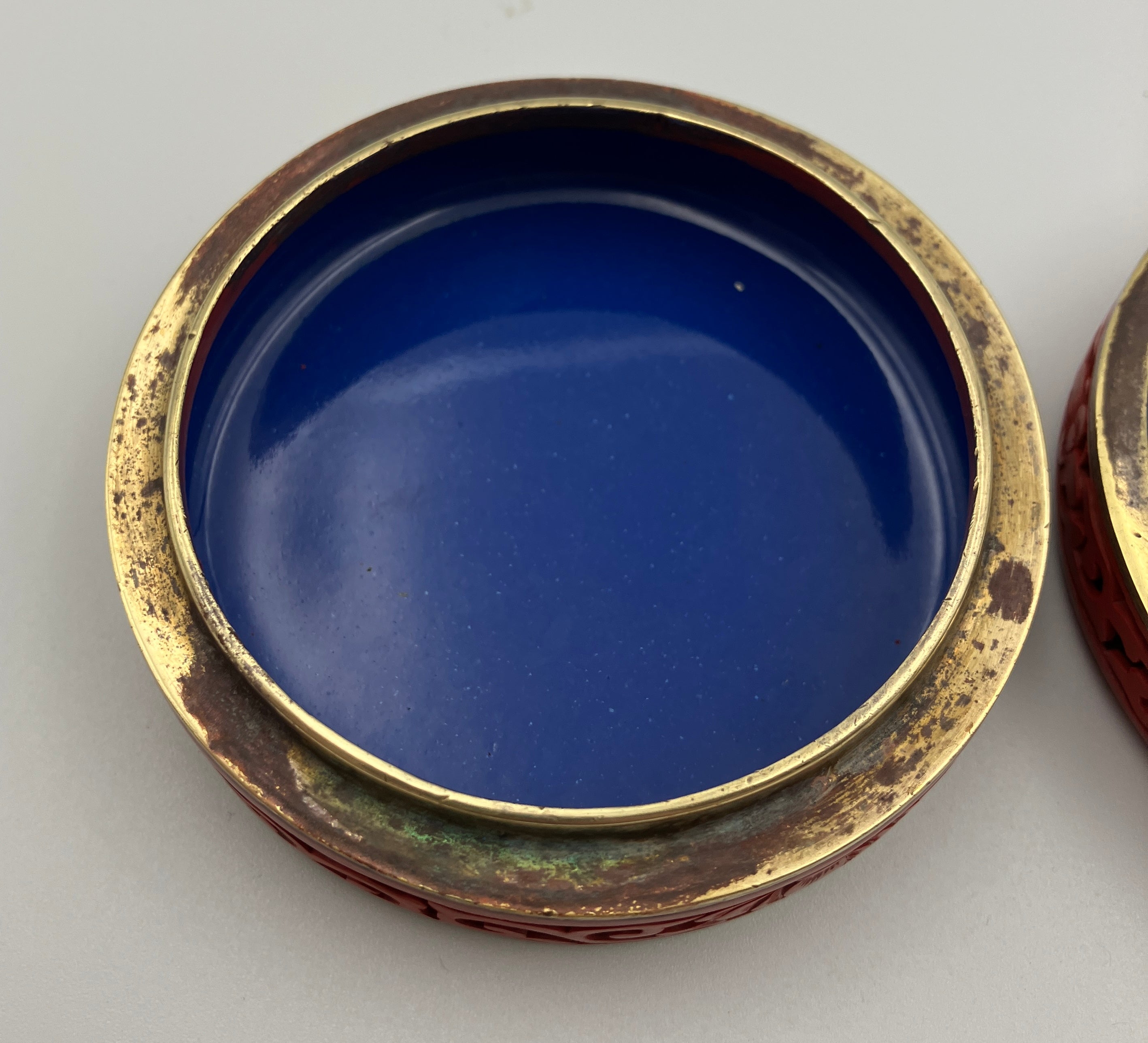 Antique Chinese Cinnabar Round Box Carved Flowers Blue Enamel & Brass 7cm Dia
