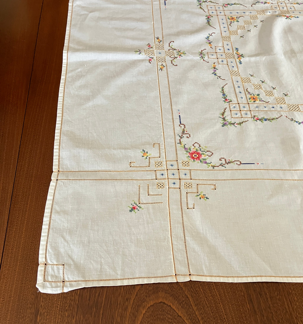 Vintage Cross Stitch Tablecloth Floral With Borders 101cm X 103cm