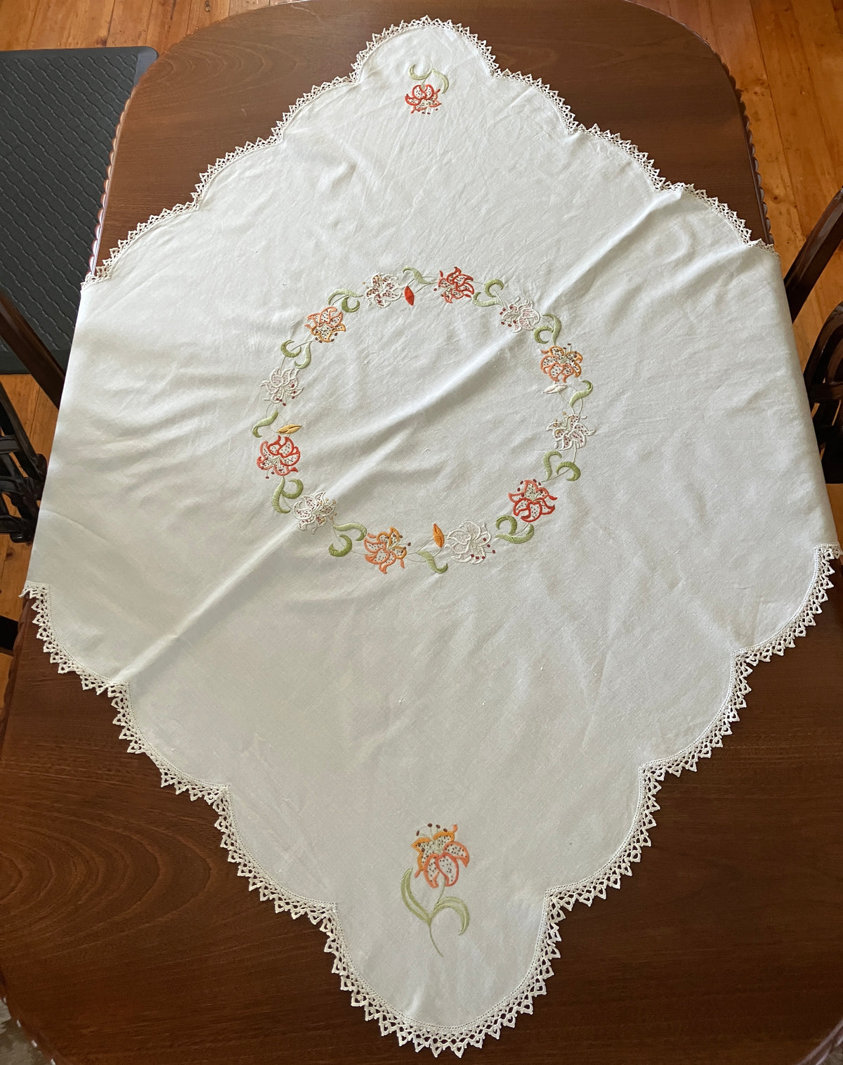 Vintage Embroidered Tablecloth Lily 106cm x 106cm Table Cloth