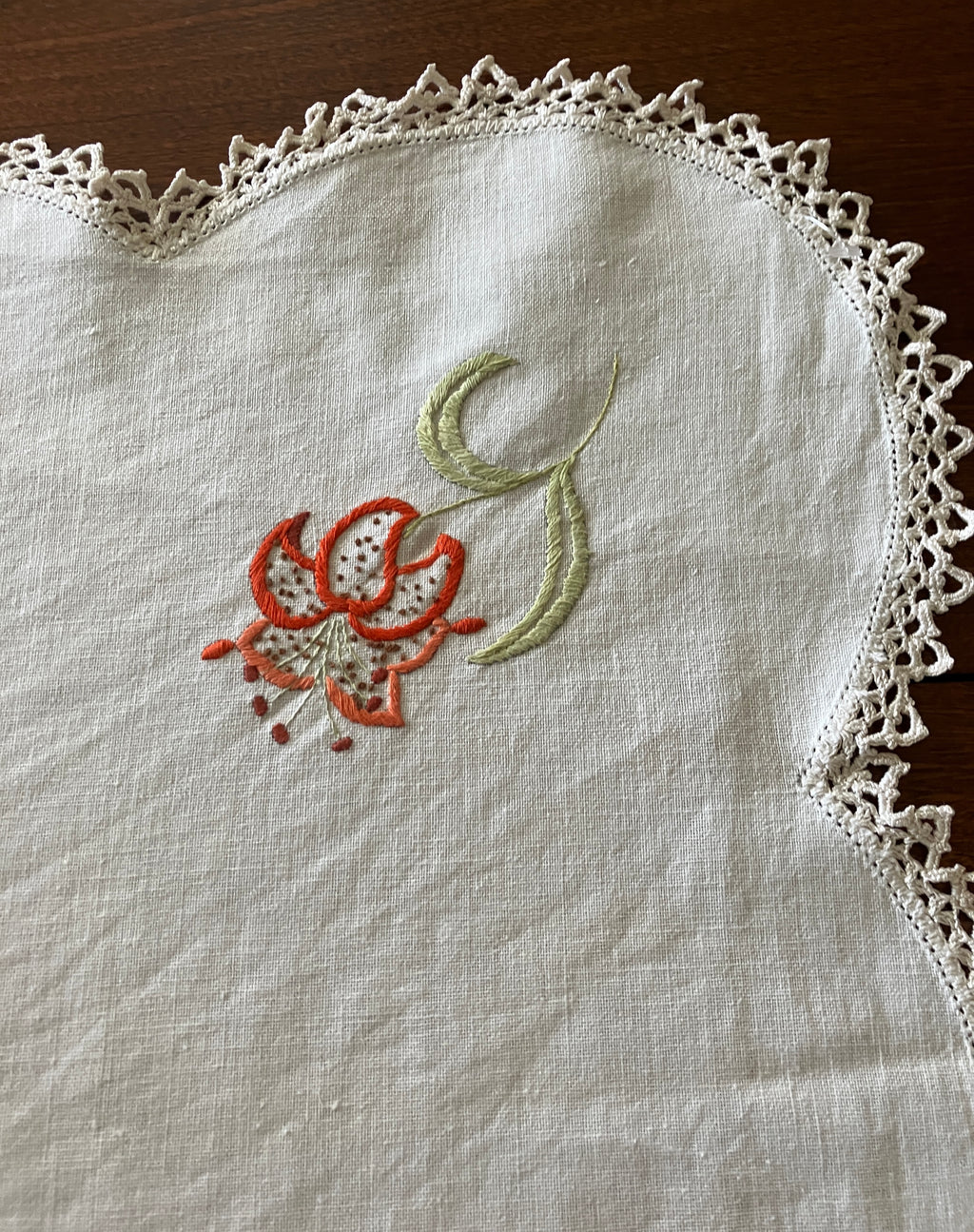 Vintage Embroidered Tablecloth Lily 106cm x 106cm Table Cloth
