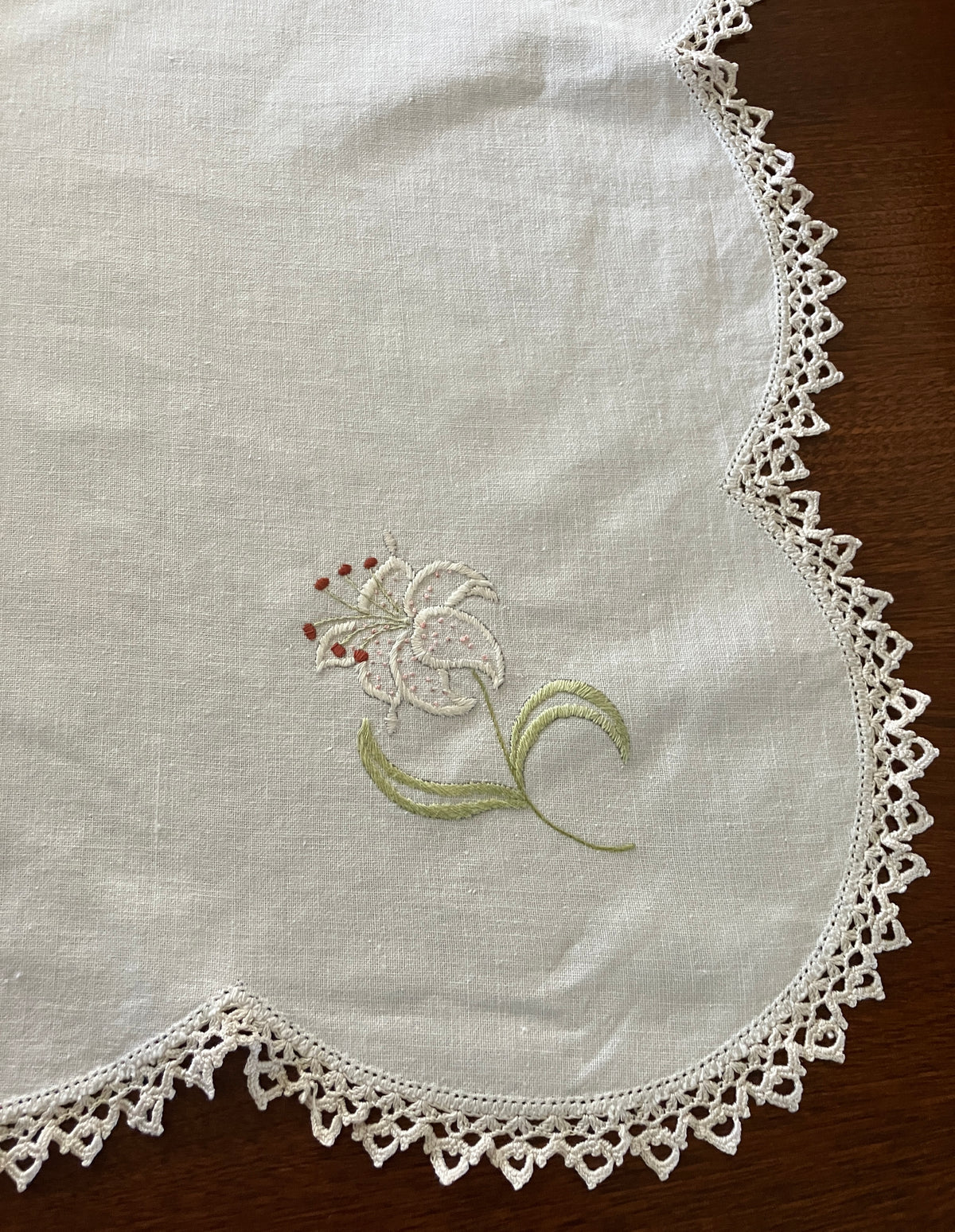 Vintage Embroidered Tablecloth Lily 106cm x 106cm Table Cloth