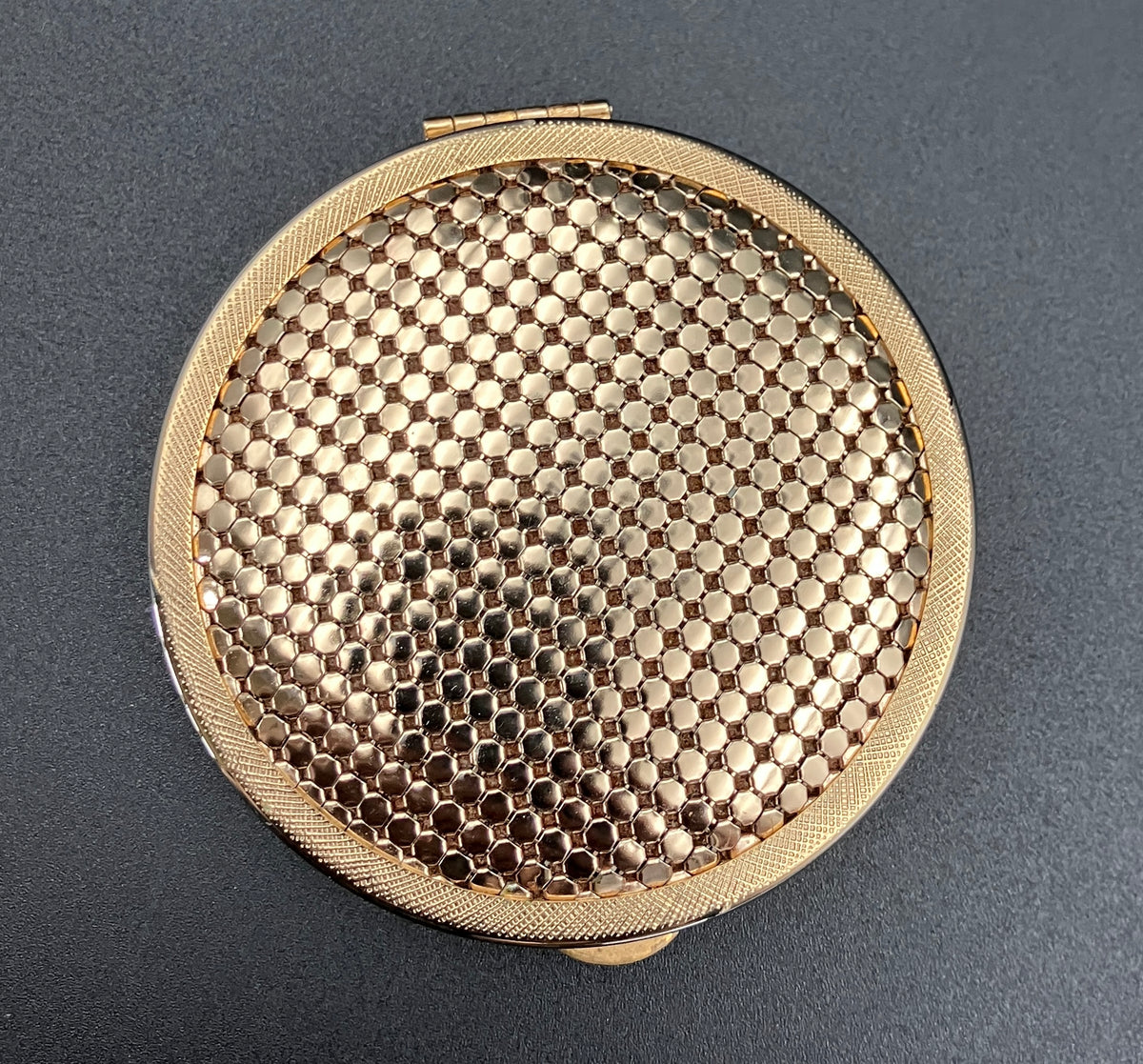 Vintage Glomesh Compact Gold