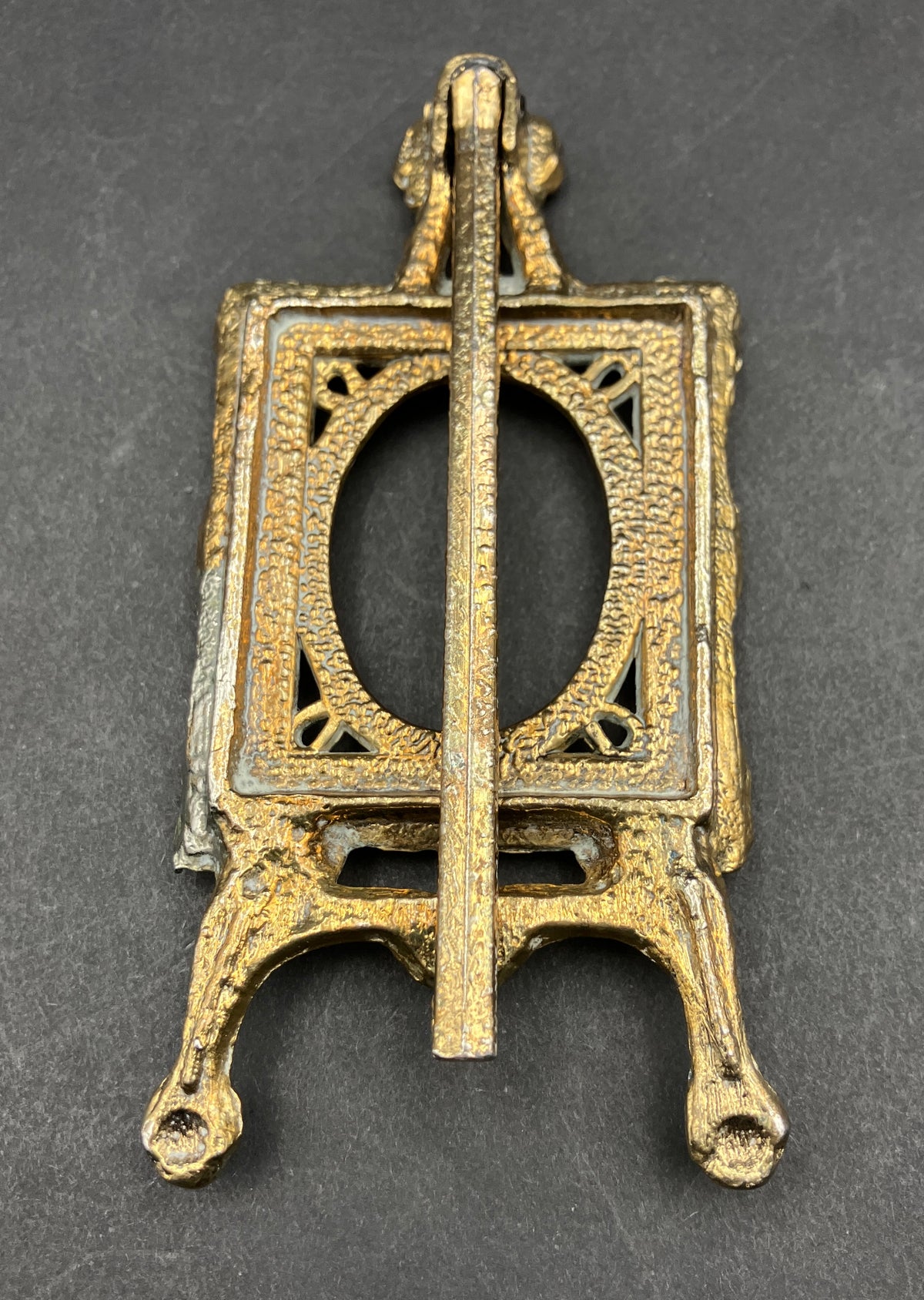 Vintage Brass Picture Frames Oval Small Victorian style with Easel Legs Lot Of 3