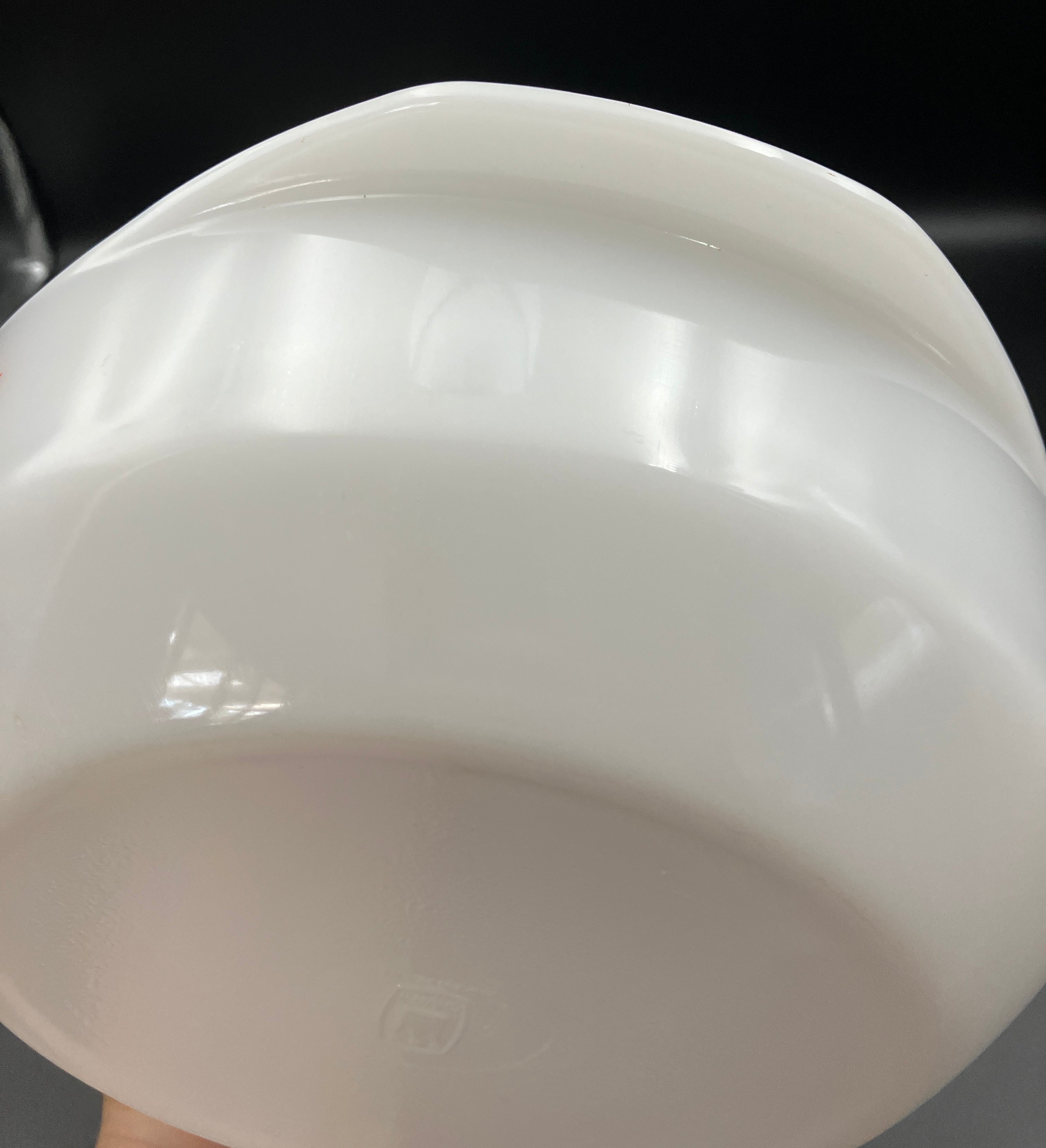 Pyrex Kite Casserole Dish with Lid