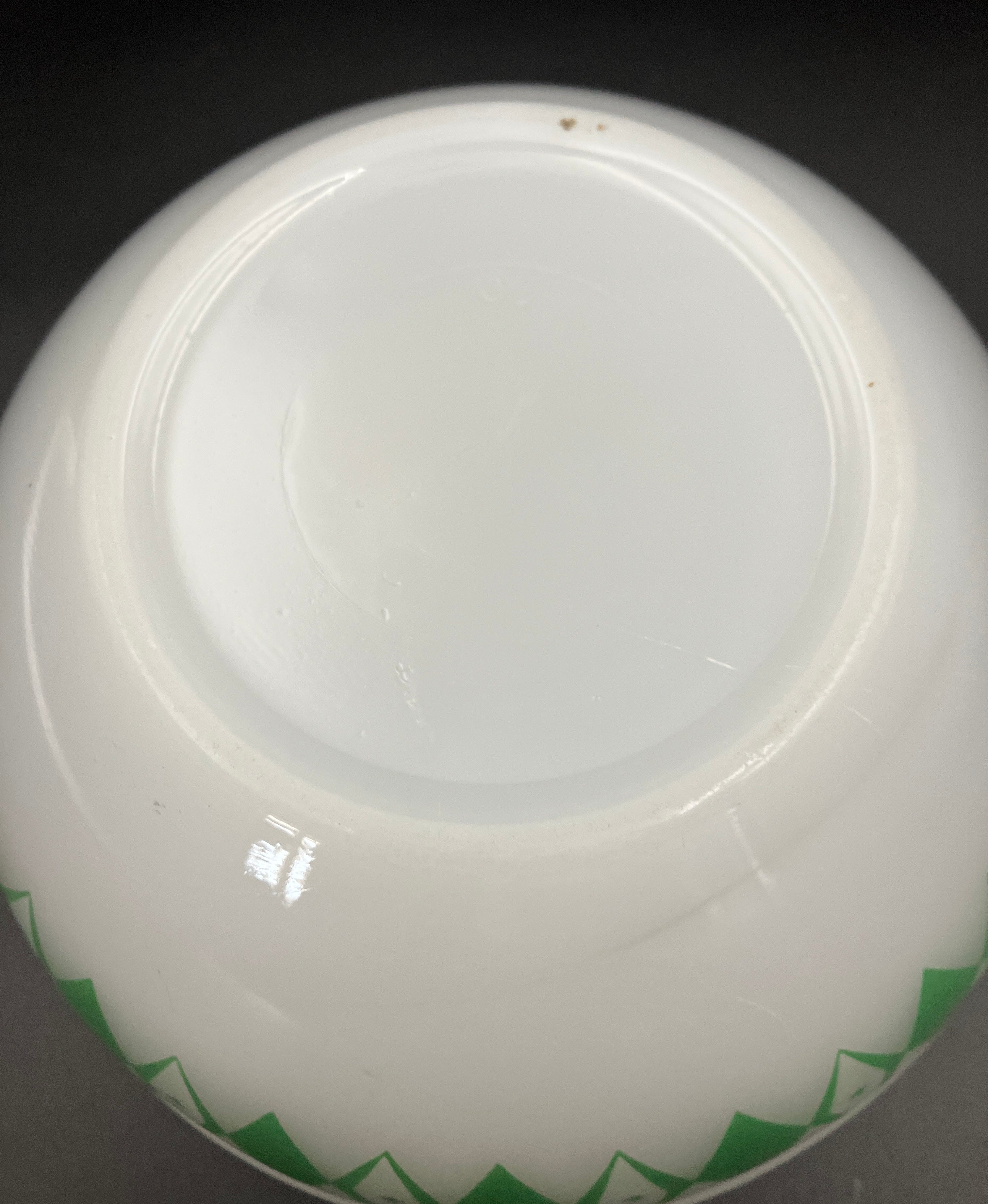Vintage Pyrex Dotted Diamonds Green 8” Nesting Bowl Only Agree Pyrex RARE