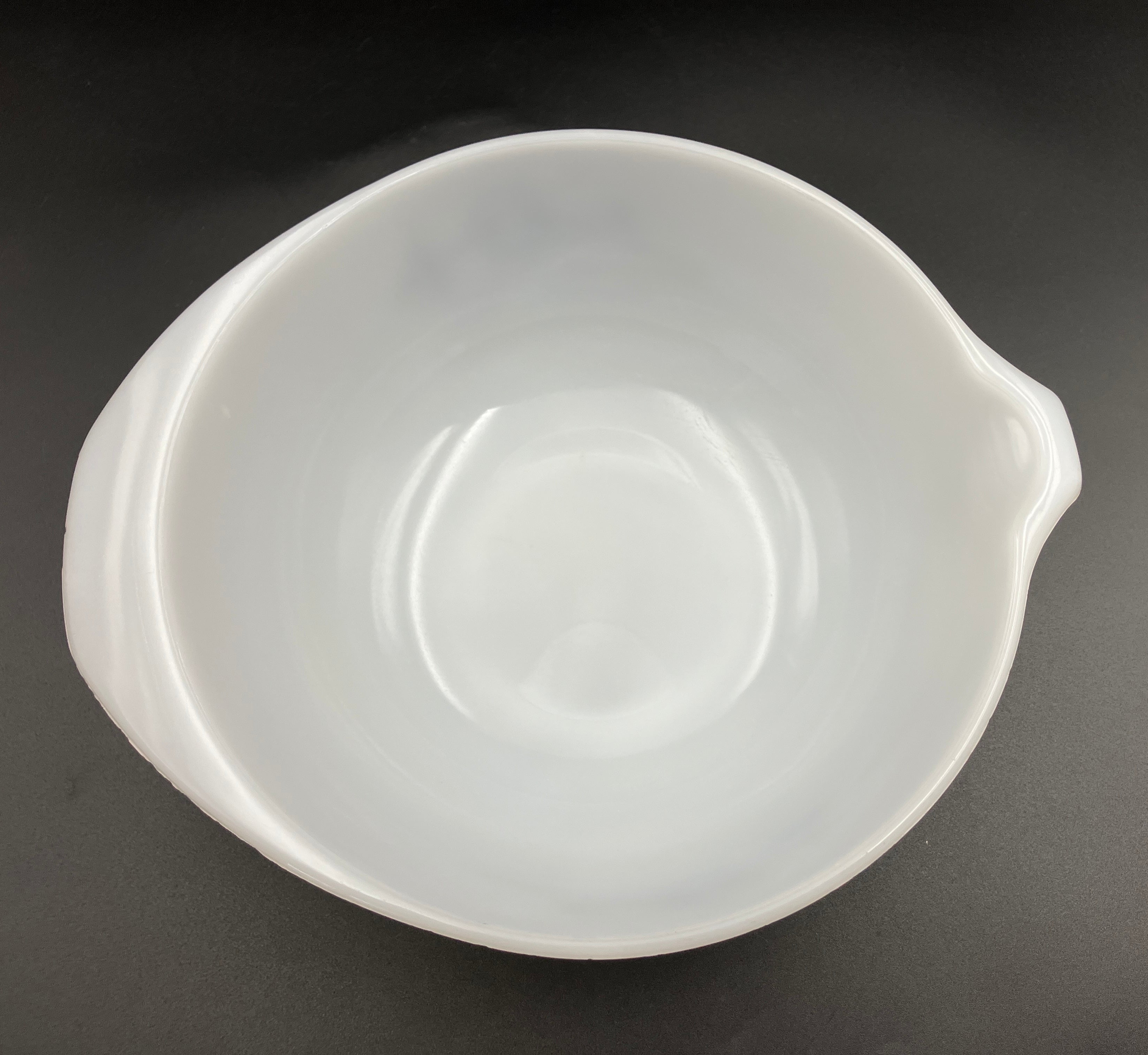 Vintage Pyrex Bowls 1961 Black Rose Pair Of Mixing Bowls 7” & 9”