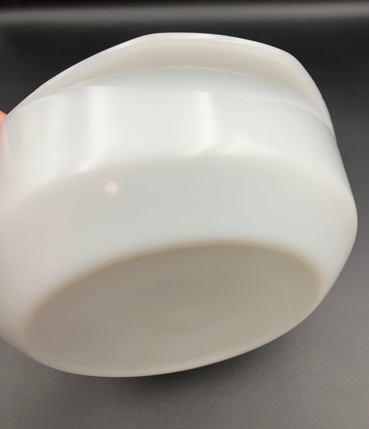 Vintage Pyrex Honey Flower Round Casserole With Lid - Please Read Description