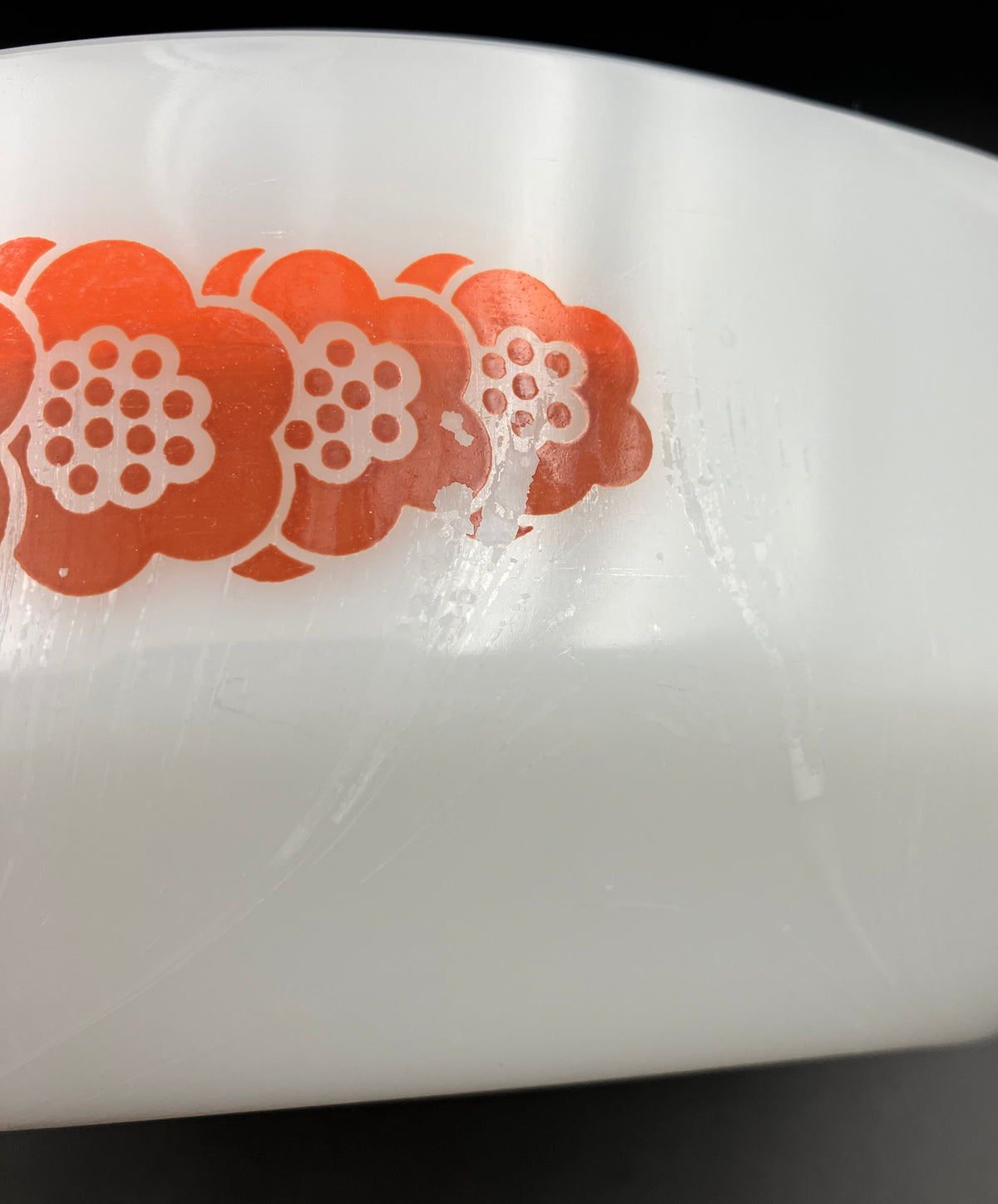 Vintage Pyrex Honey Flower Round Casserole With Lid - Please Read Description