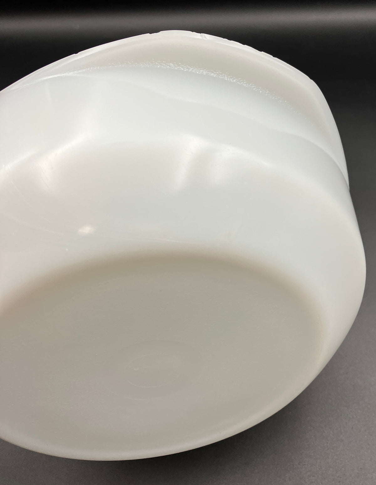 Vintage Pyrex Honey Flower Round Casserole With Lid - Please Read Description