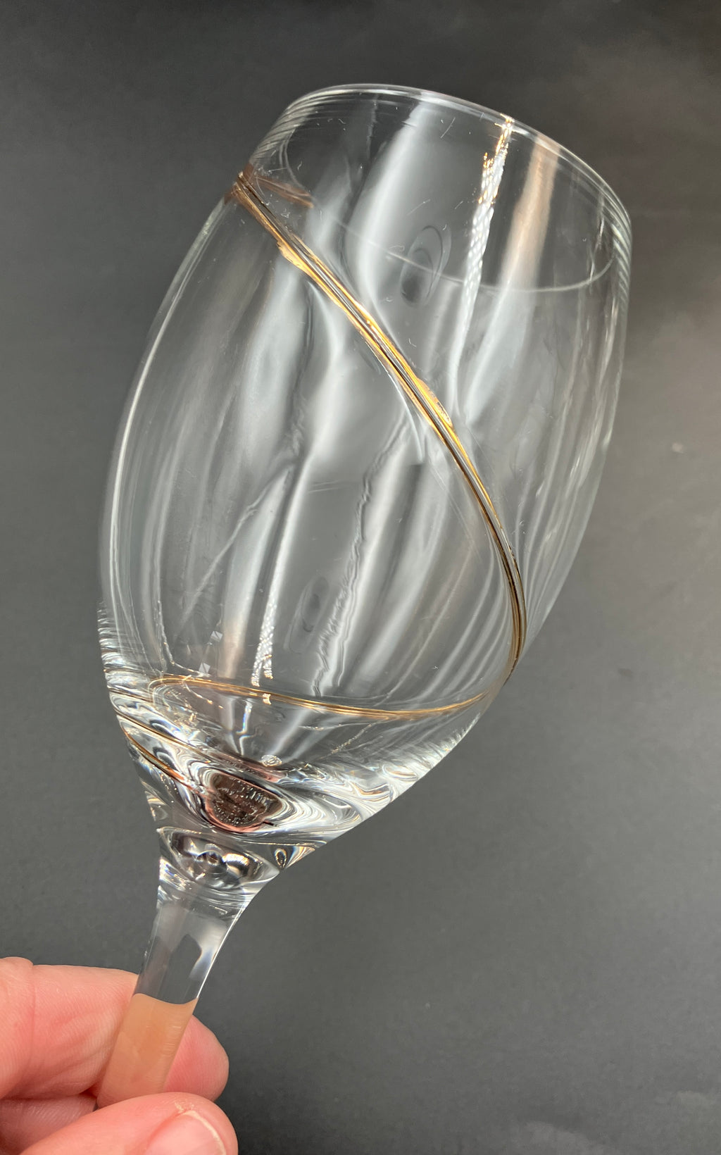 Share Kosta Boda Line Gold Wine Glasses Anna Ehrner Red And White Wine Glasses X7