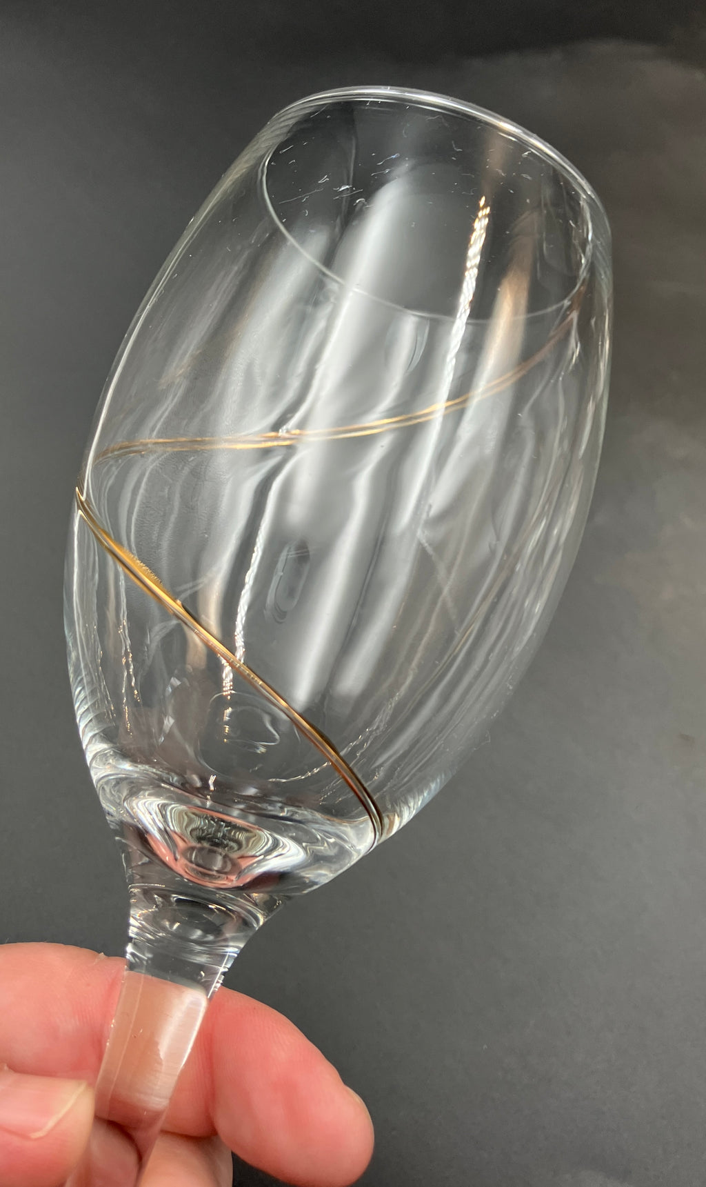 Share Kosta Boda Line Gold Wine Glasses Anna Ehrner Red And White Wine Glasses X7