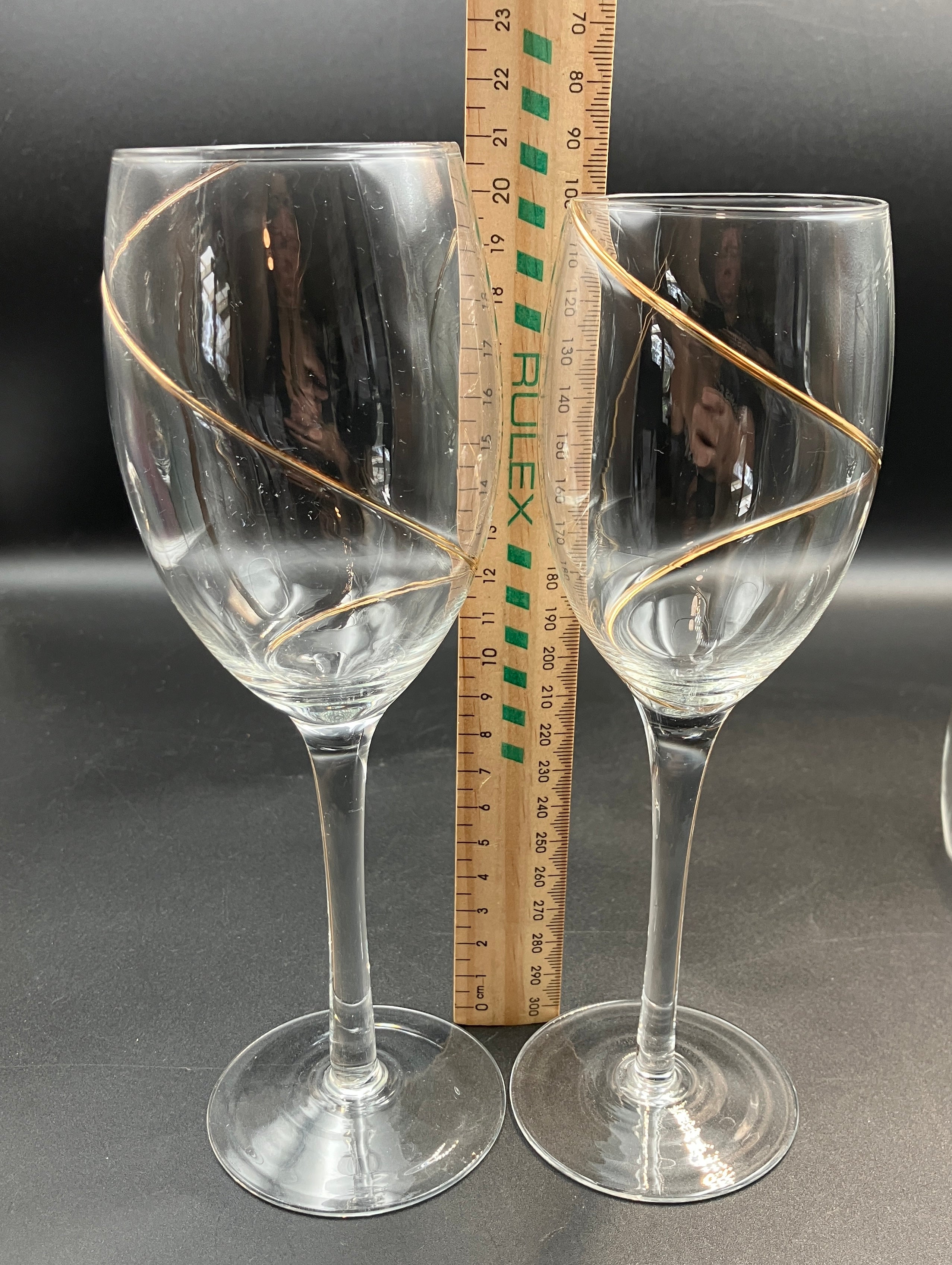Share Kosta Boda Line Gold Wine Glasses Anna Ehrner Red And White Wine Glasses X7