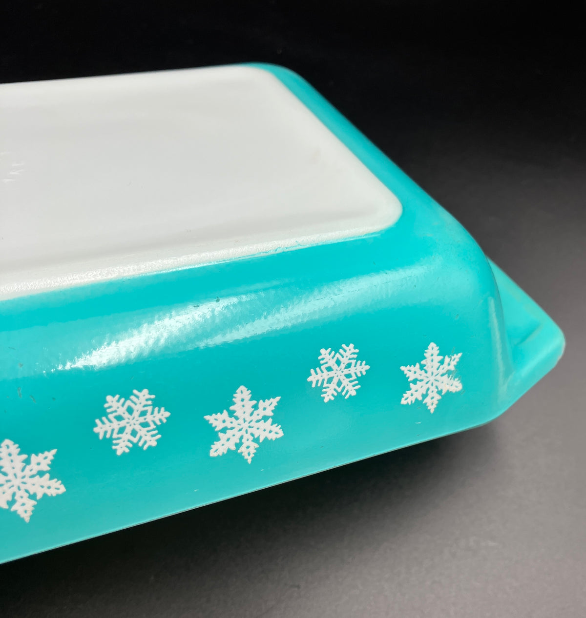Vintage Pyrex Turquoise Snowflake Rectangular Baking Dish 2161 - Please Read Description