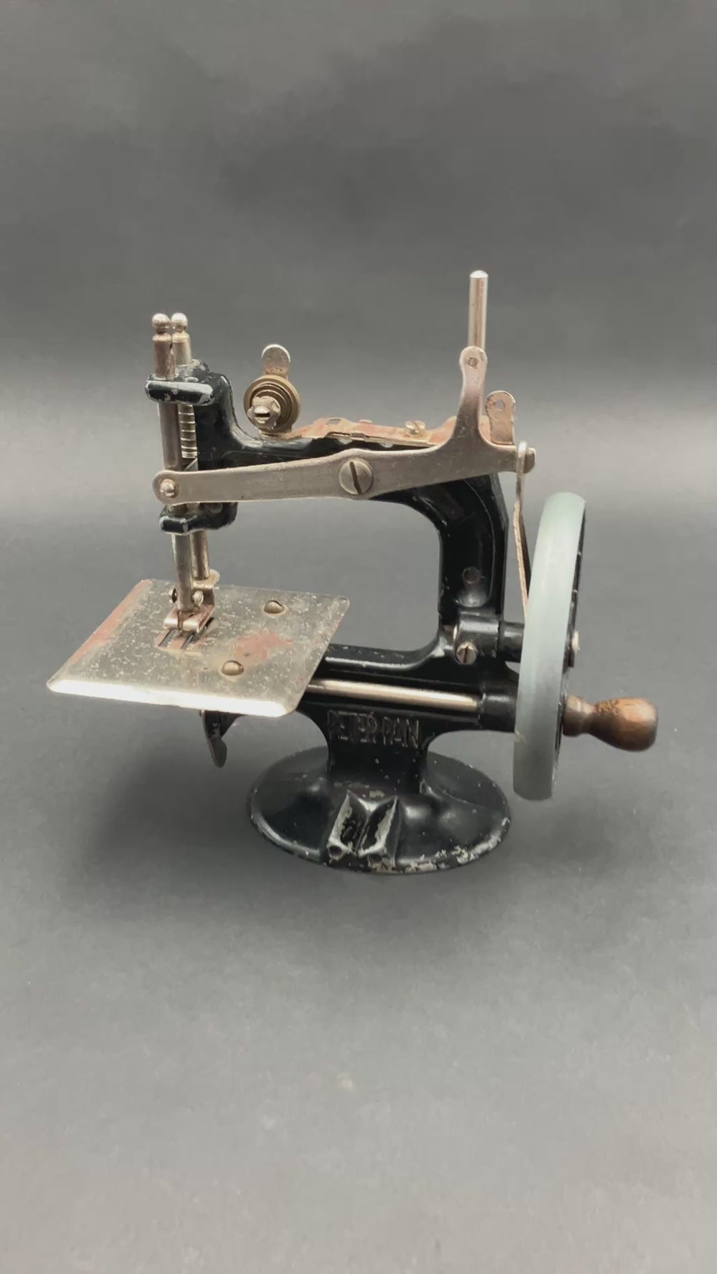 Vintage Peter Pan Toy Sewing Machine Model O - Working see video
